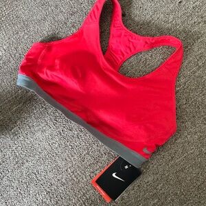 Nike Women's Bright Red and Gray Sports Bra Medium